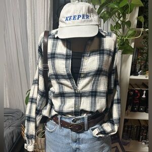 American Eagle Outfitters Black and Cream Flannel Button Down Shirt